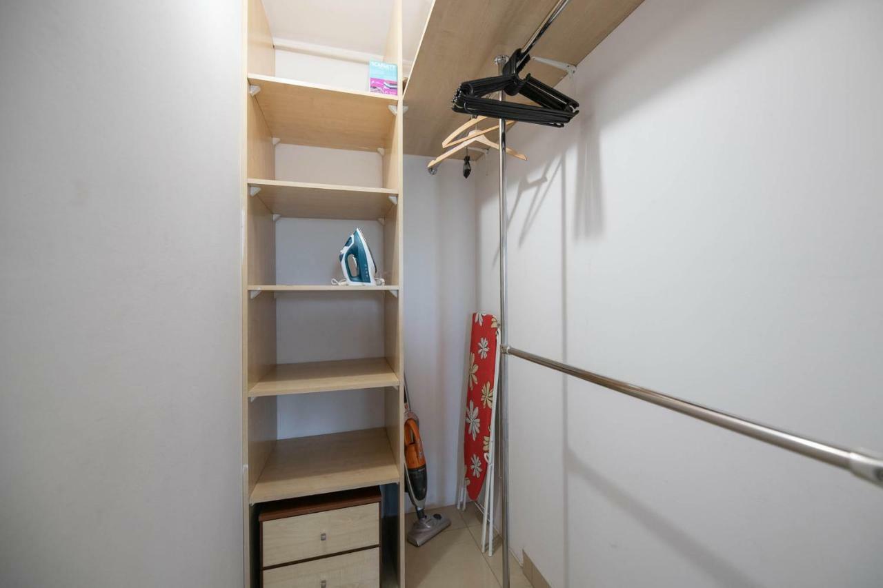 Apartament Goka Like It Appartamento Varsavia Esterno foto