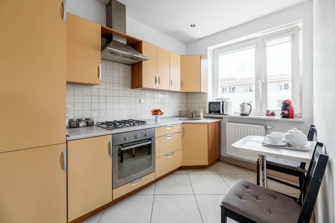 Apartament Goka Like It Appartamento Varsavia Esterno foto