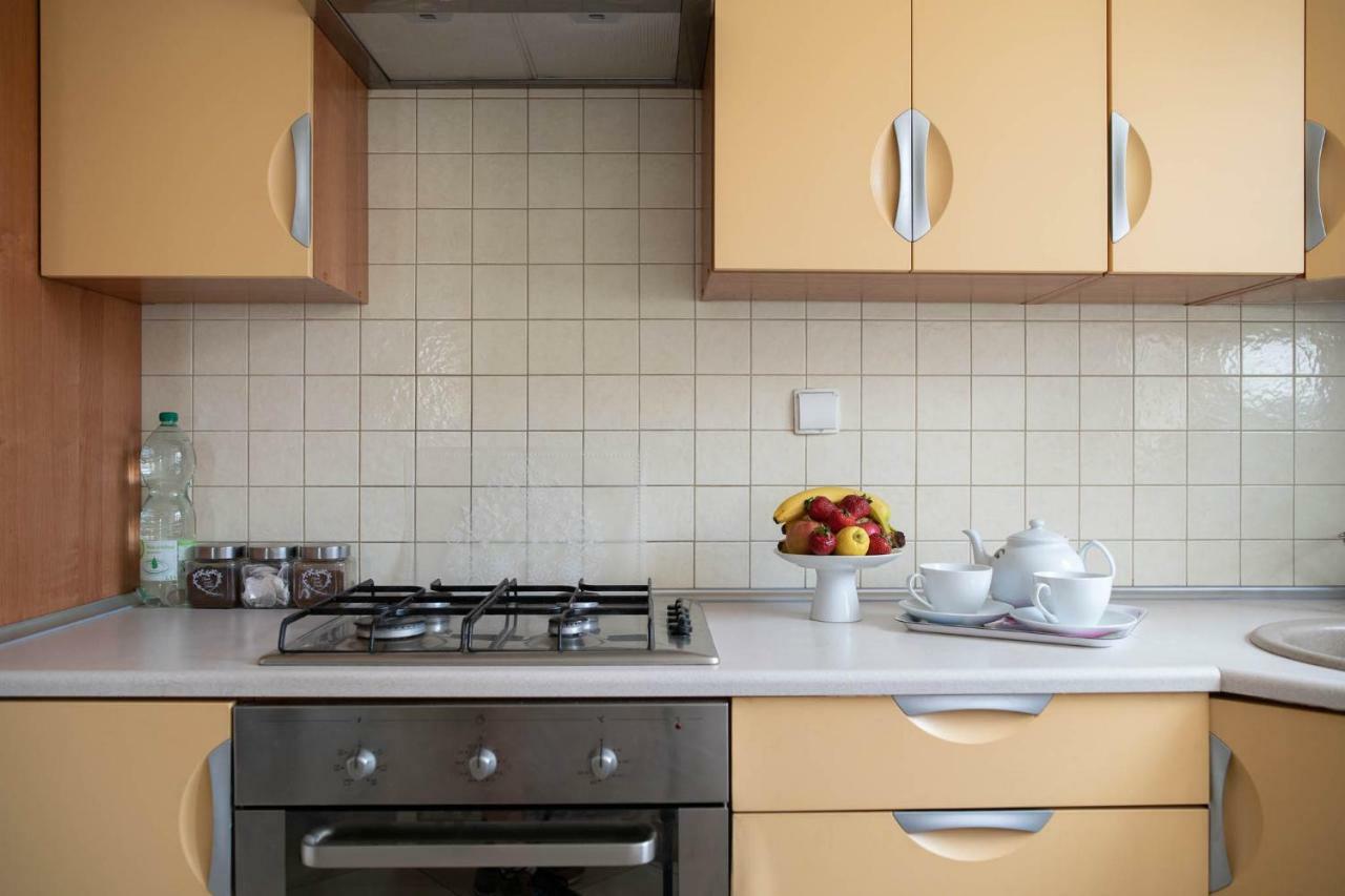 Apartament Goka Like It Appartamento Varsavia Esterno foto